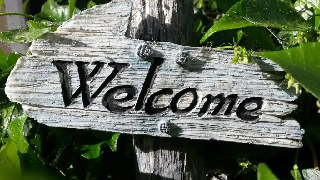 welcome sign, garden decoration, welcome-724689.jpg